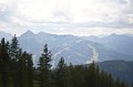 74 Blick vom Hoehenweg zur vortaegigen Tour Reitealm mit Gasselhoehe Rippeteck und Schober